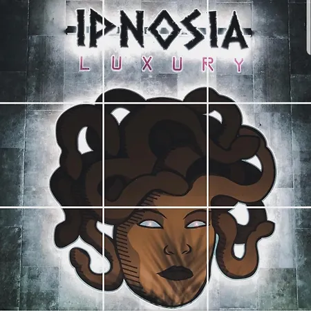 فندق Ipnosia Luxury كاستيل فولتورنو